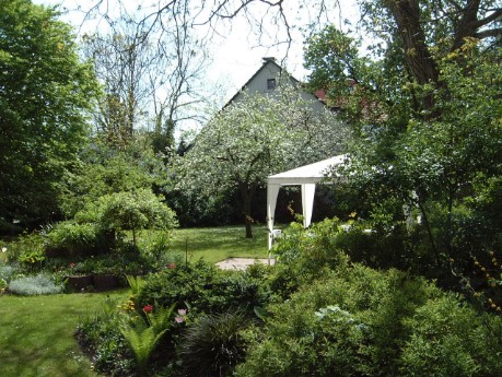 Garten der Landhausvilla